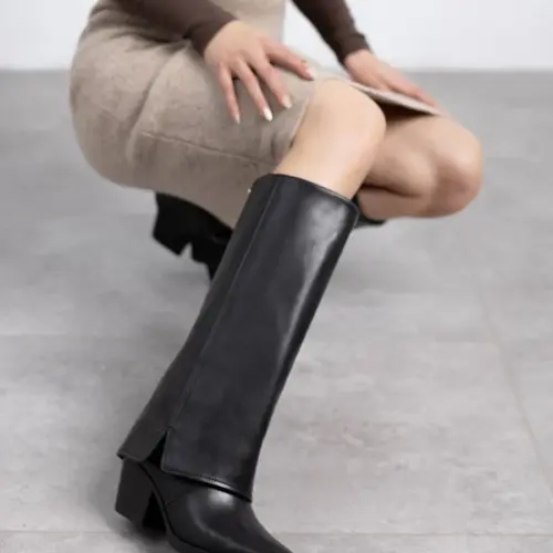 Alternative view of Bota Xti Ref. 144717